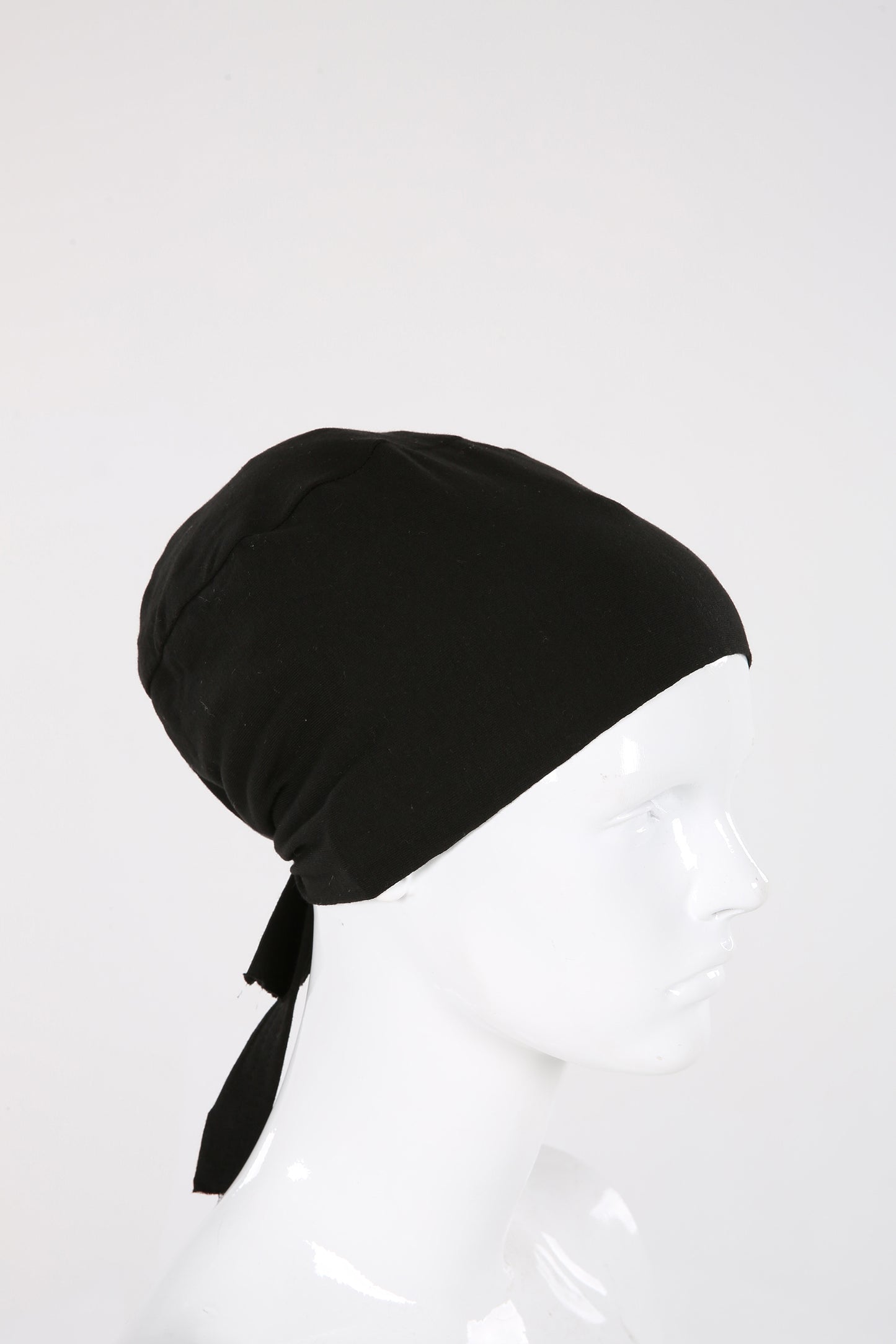 Black Undercap Tie Back
